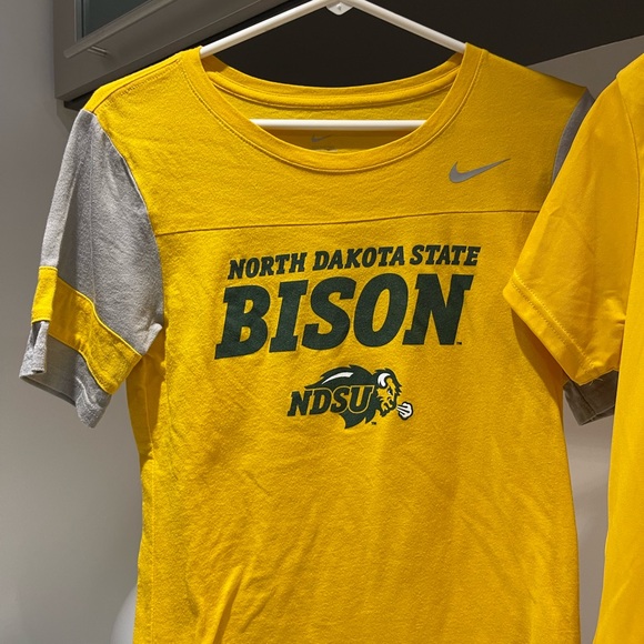 NDSU Bison 🦬 2 T Shirts! Nike cotton size S sport tek M two women’s t shirts - Picture 2 of 5